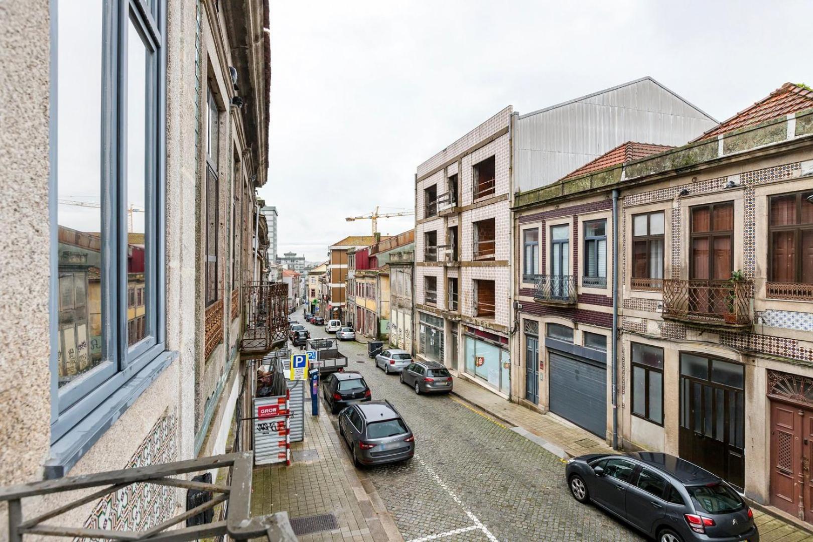 شقة Guestready - Stylish Haven Near Porto Cathedral المظهر الخارجي الصورة